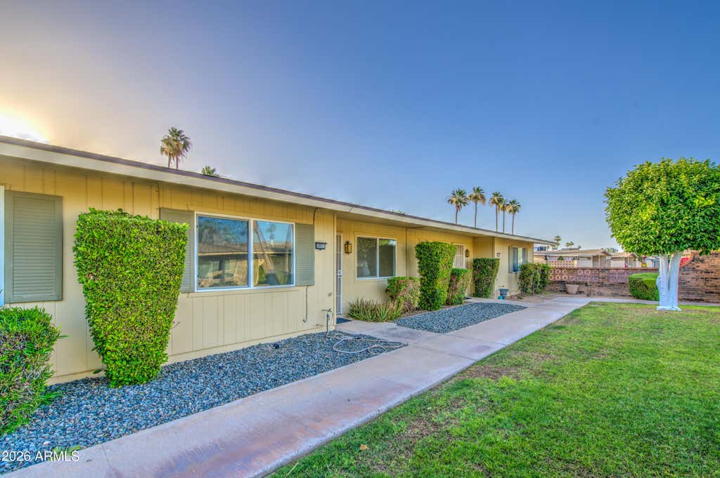 Photo of 10921 W Santa Fe Drive, Sun City, AZ 85351 (MLS # 7033062)