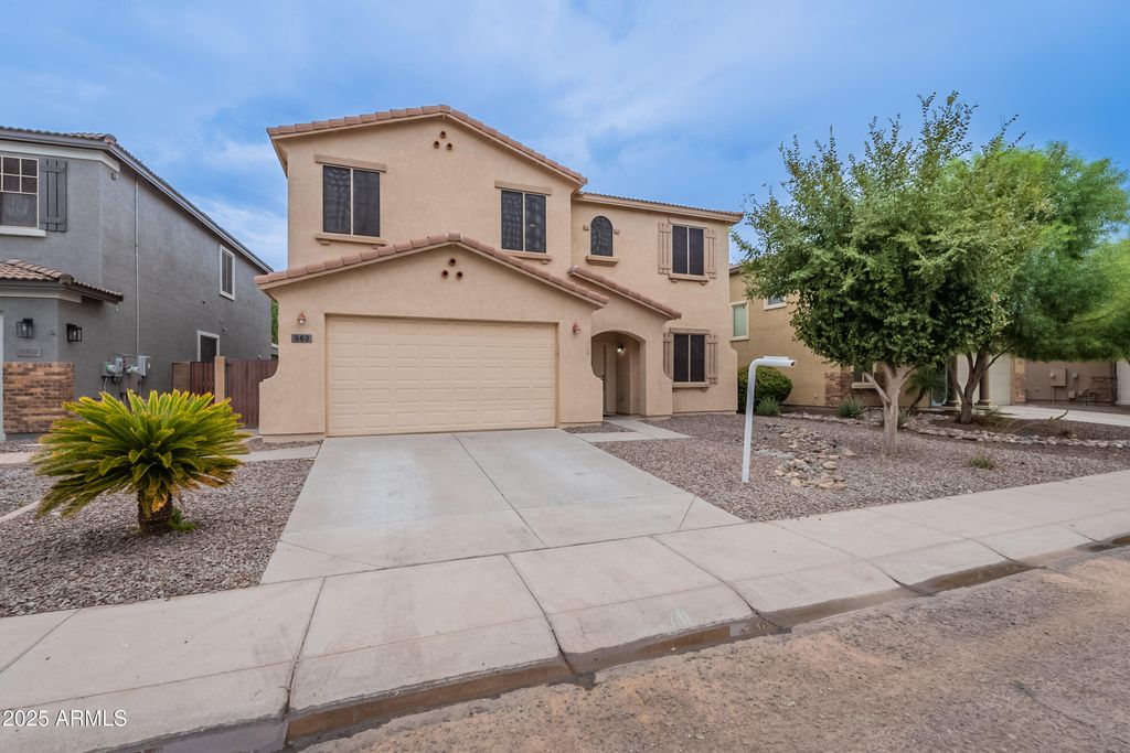 Photo of 962 E Crimm Road, San Tan Valley, AZ 85143 (MLS # 6932489)