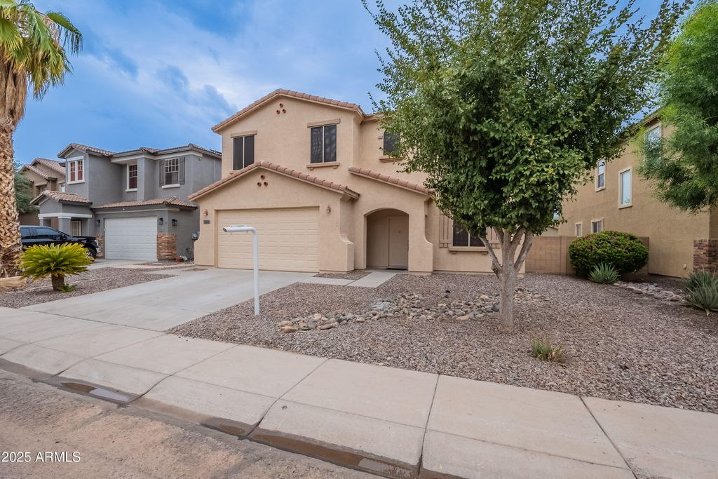 Photo of 962 E Crimm Road, San Tan Valley, AZ 85143 (MLS # 6932489)
