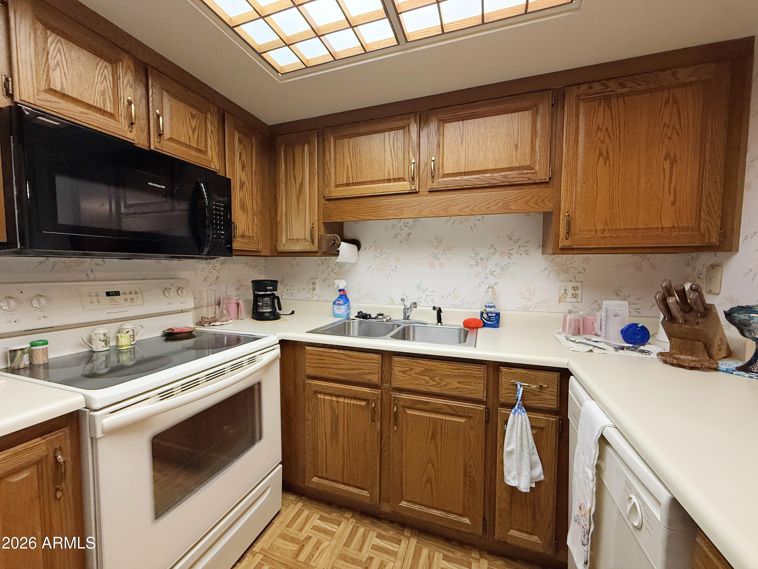 10330 W Thunderbird Boulevard A102