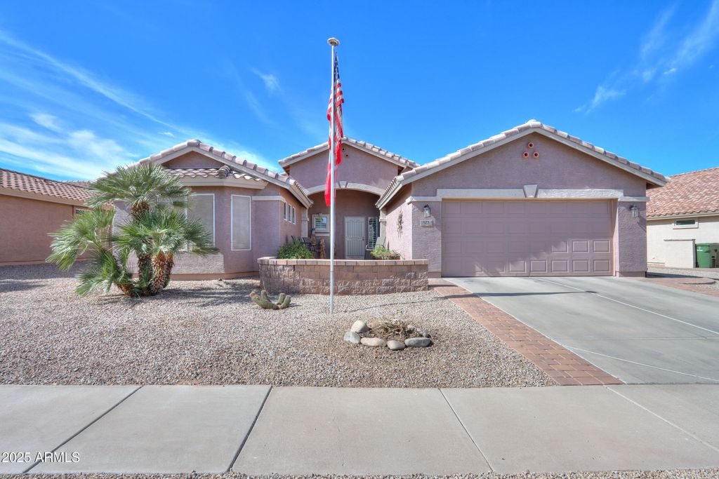 Photo of 123 S Lucia Lane, Casa Grande, AZ 85194 (MLS # 6935669)