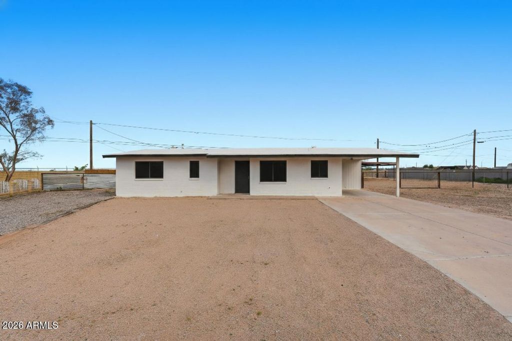 Photo of 1299 N Ironwood Lane, Coolidge, AZ 85128 (MLS # 6979245)