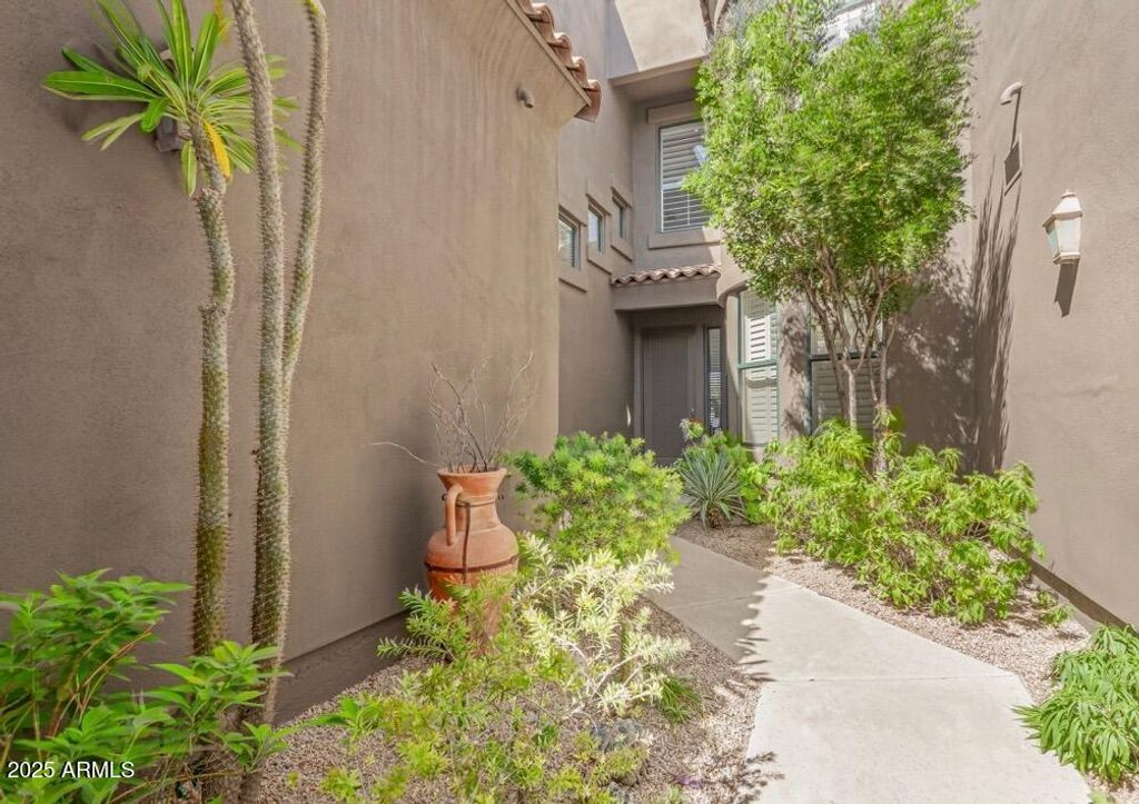 Photo of 19550 N Grayhawk Drive #2023, Scottsdale, AZ 85255 (MLS # 6861360)