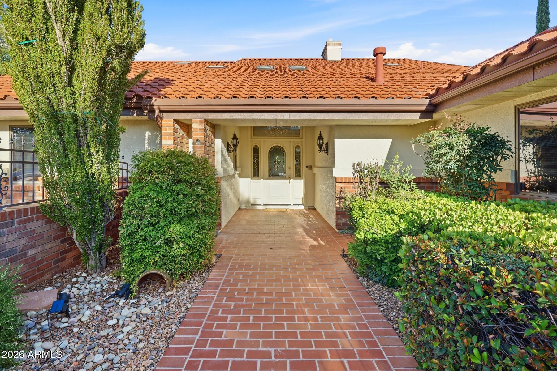 2721 E BREWER Drive
