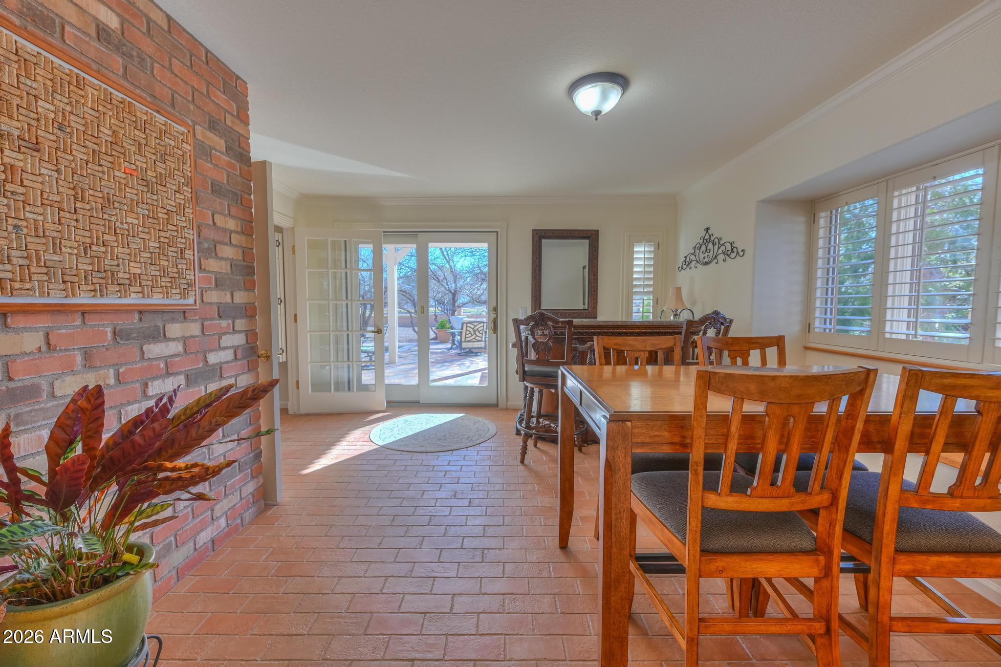 FAIRWAY VILLAS - Residential