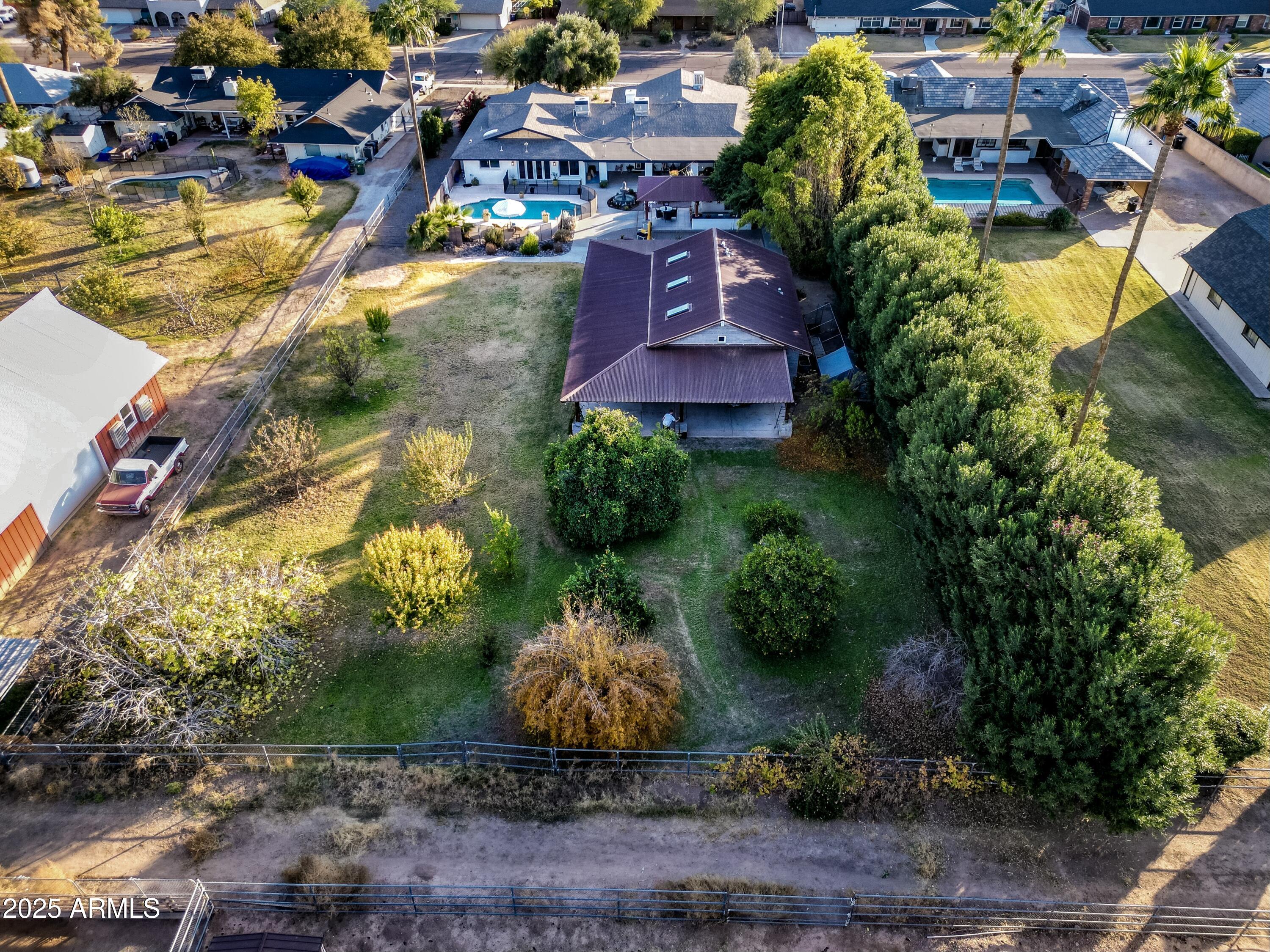 1440 E SECRETARIAT Drive