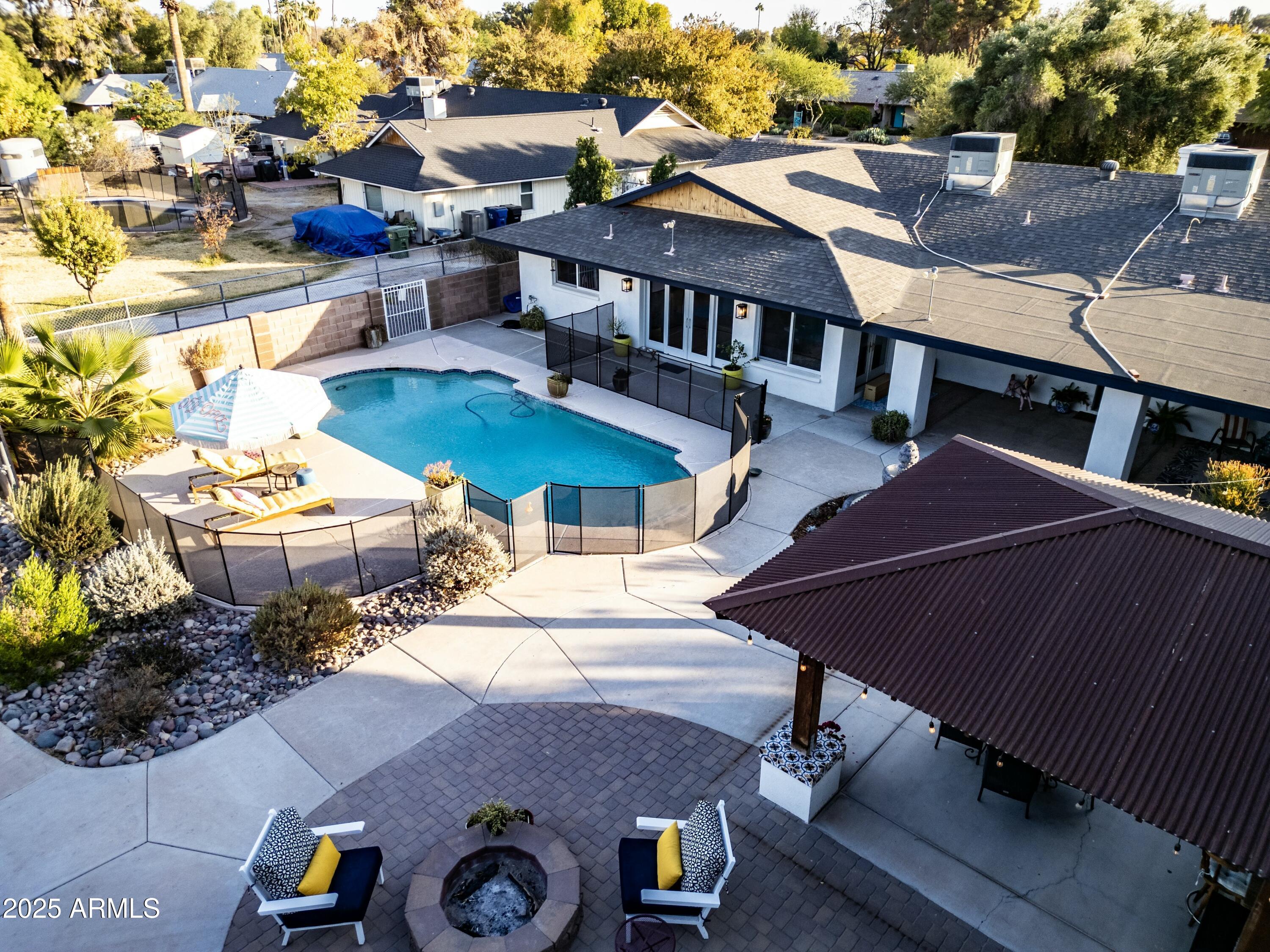 1440 E SECRETARIAT Drive