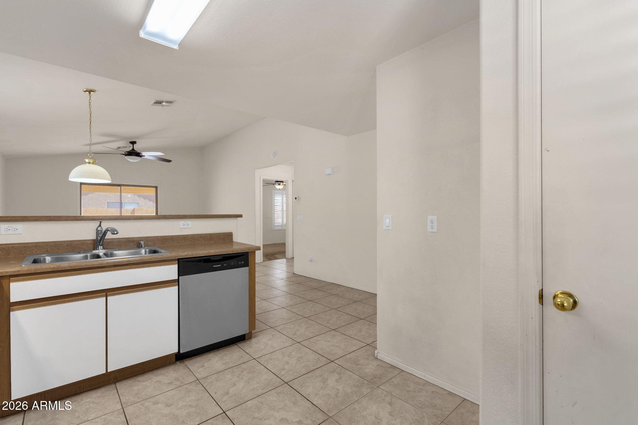 11414 W PINEHOLLOW Drive