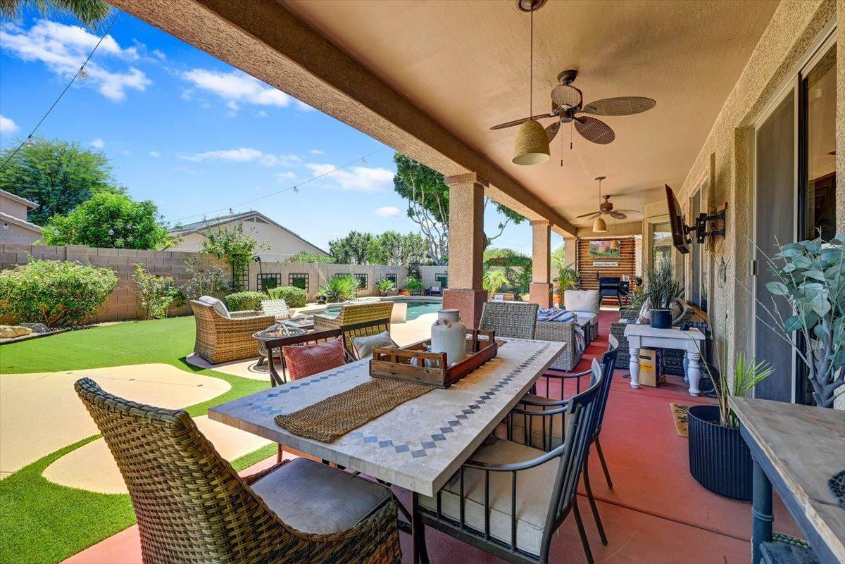 7723 E Phantom Way