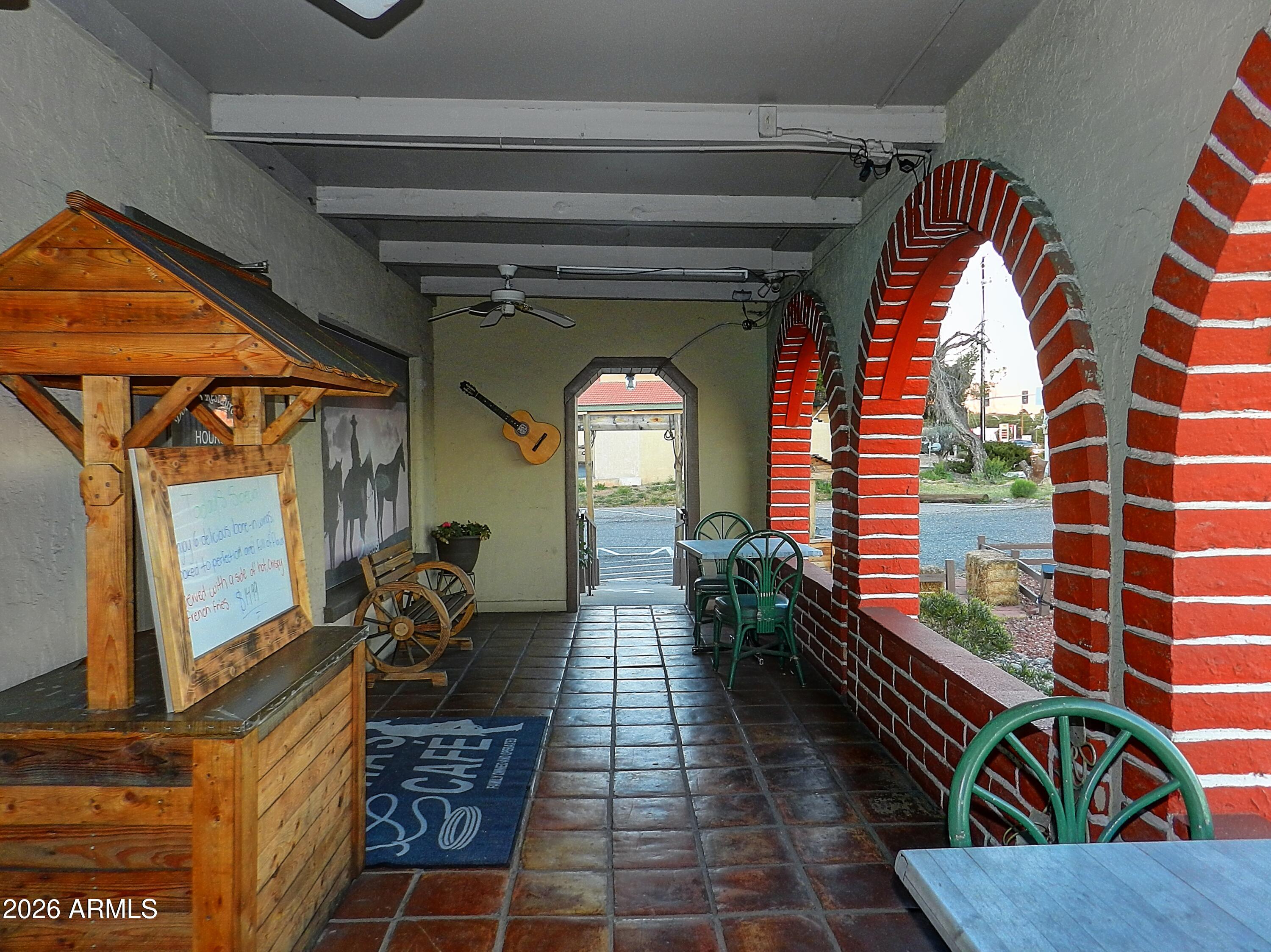 2181 E STATE ROUTE 89A Highway