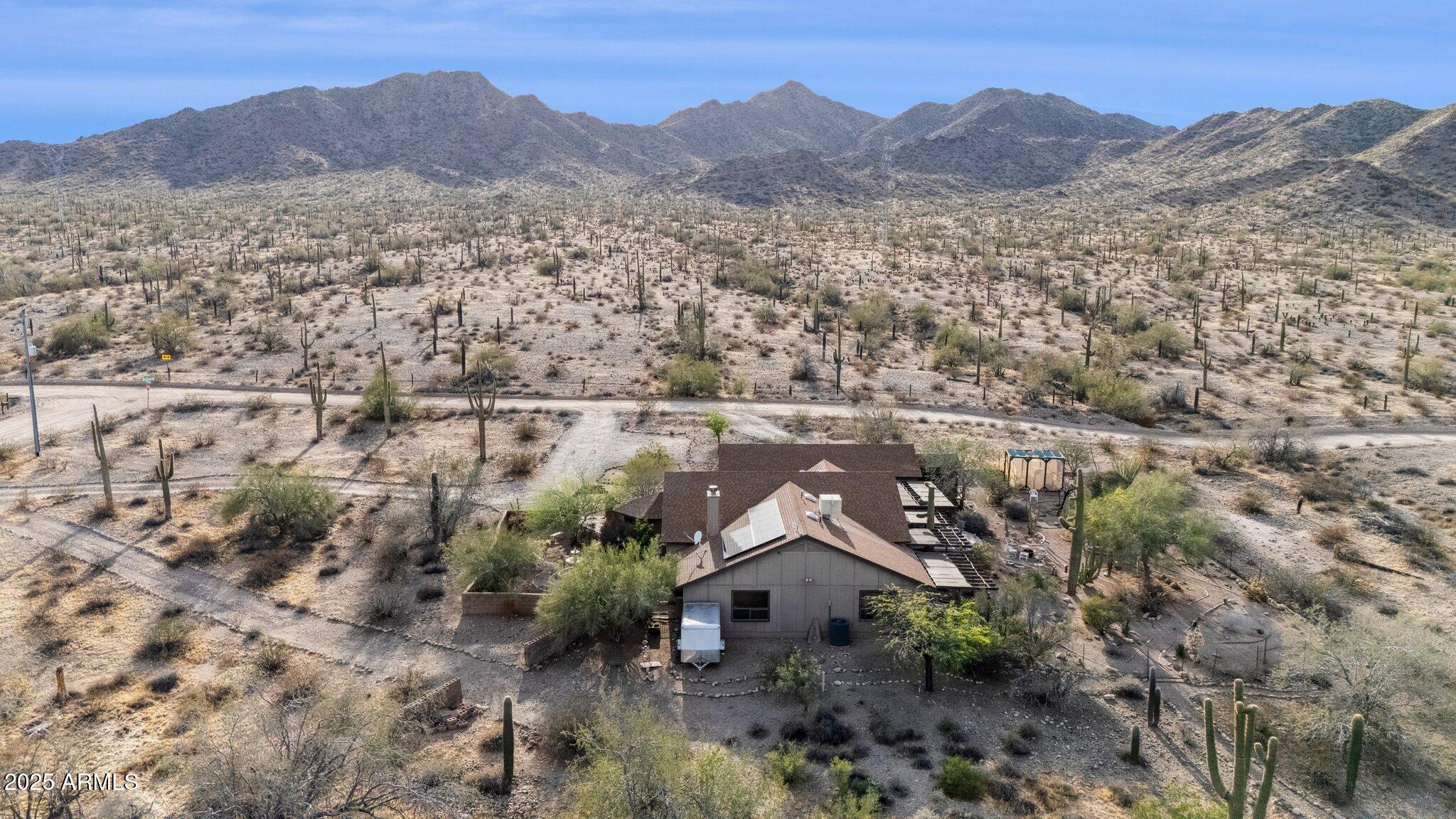 54322 W DUNE SHADOW Road