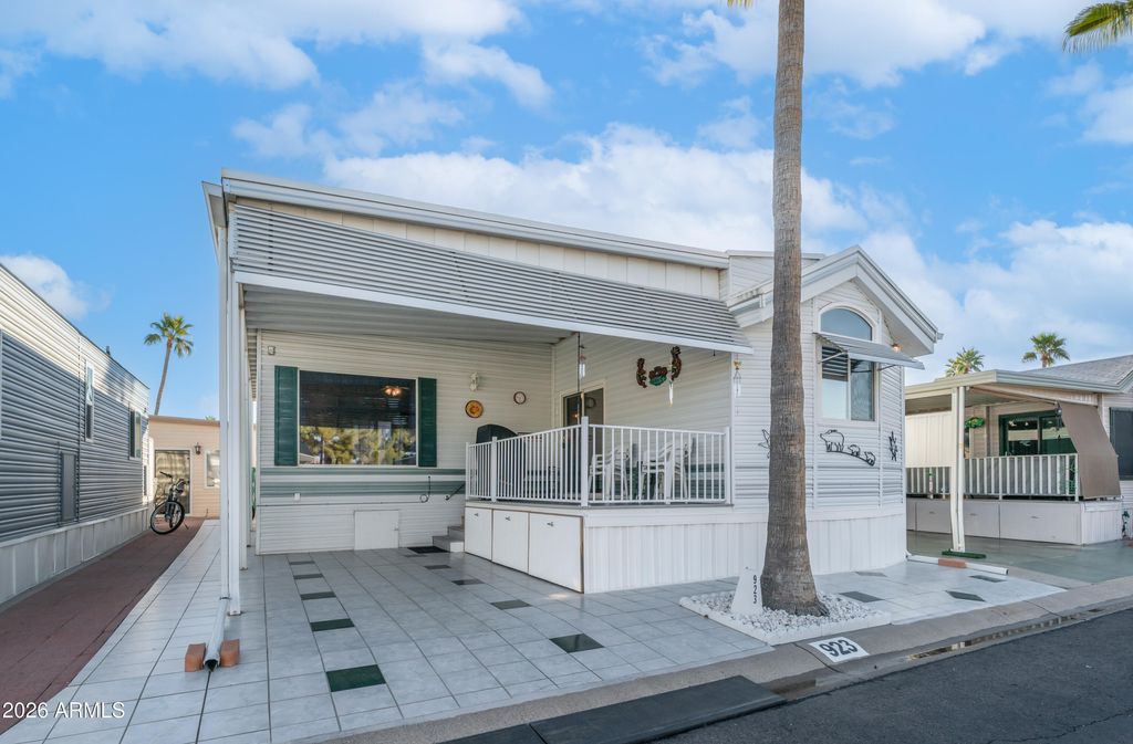 Photo of 923 Nickel Drive #923, Apache Junction, AZ 85119 (MLS # 6970664)