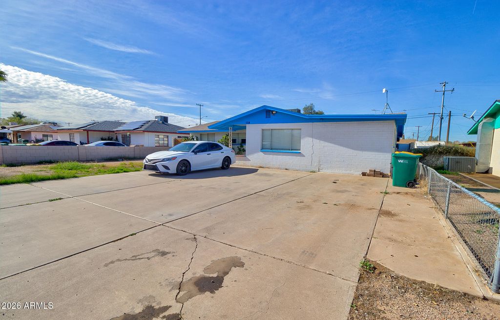 Photo of 1114 N La Siesta Drive, Eloy, AZ 85131 (MLS # 6972331)