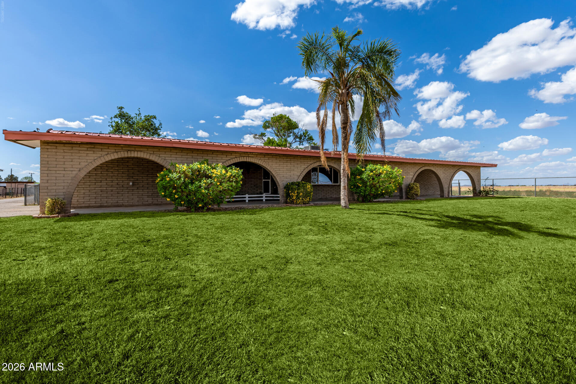 12368 N VALLEY FARMS Road