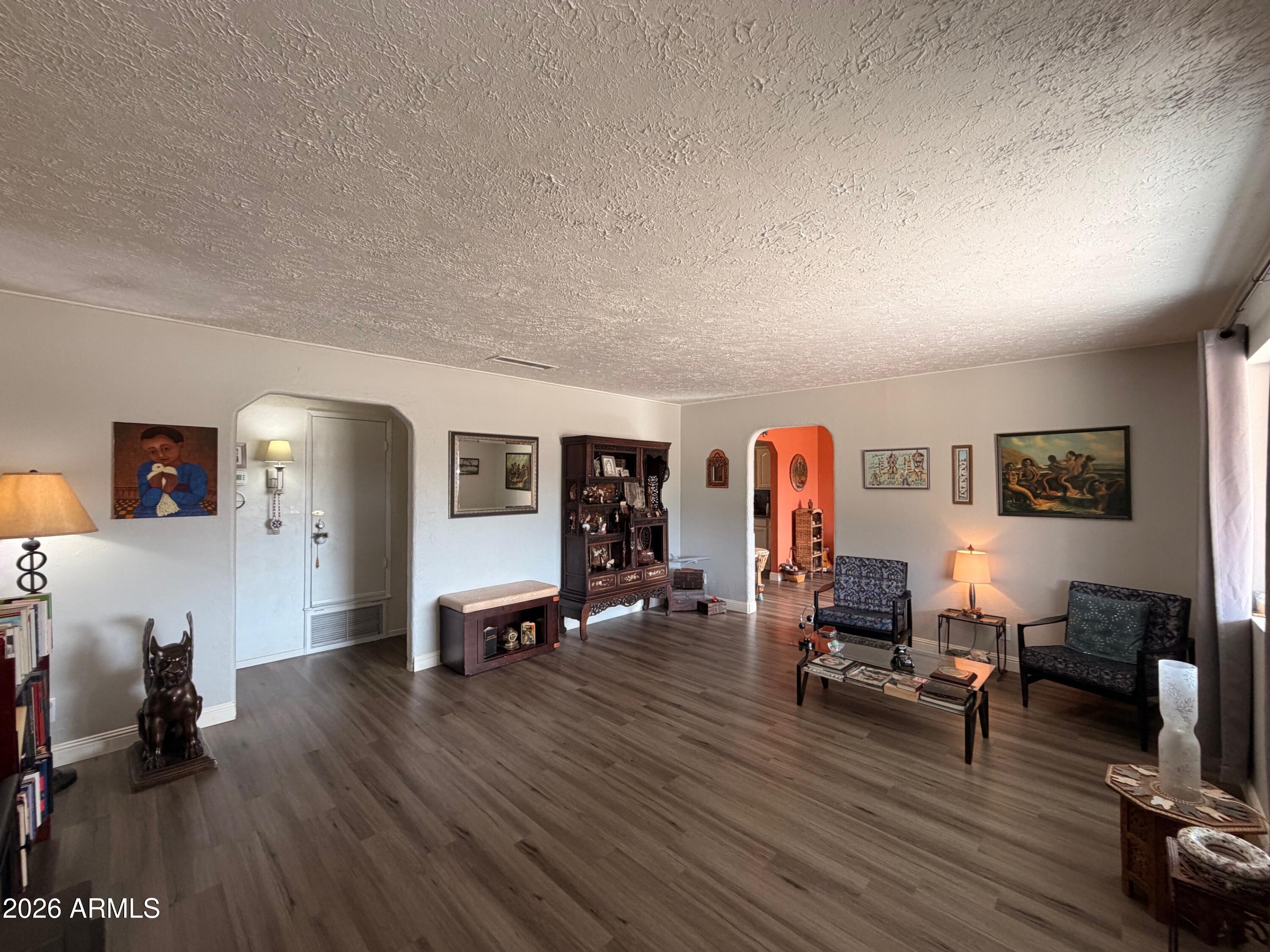 1428 N Cemetery Road