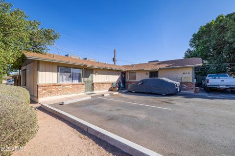 805 N Westwood -- N Mesa AZ 85201