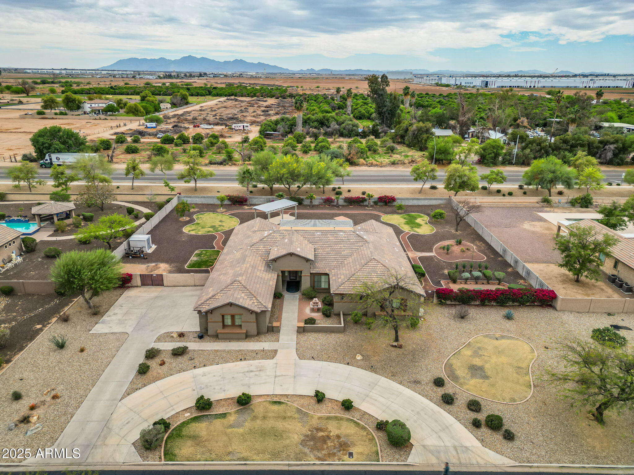 14539 W BECKER Lane