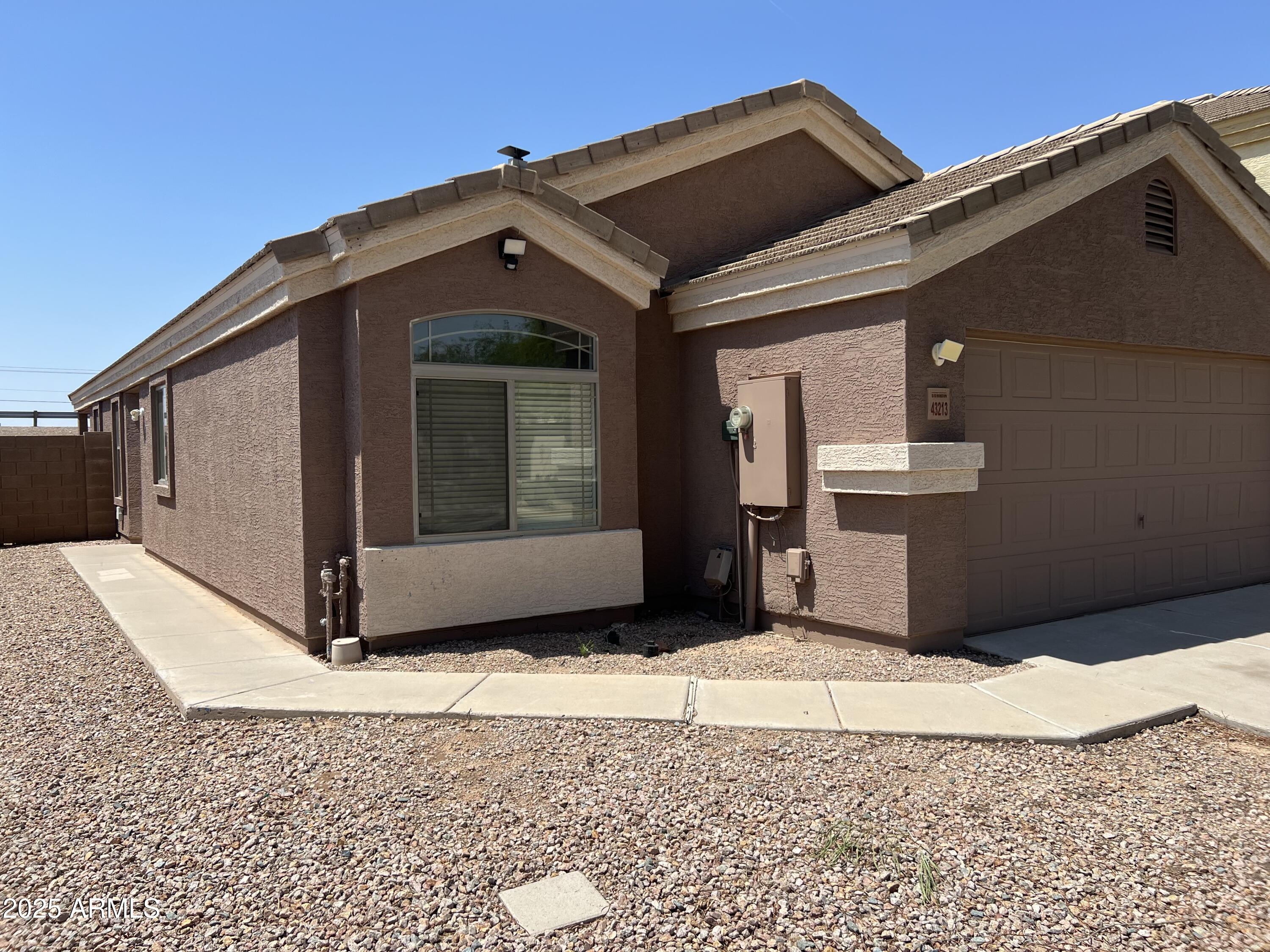 43213 W COWPATH Road