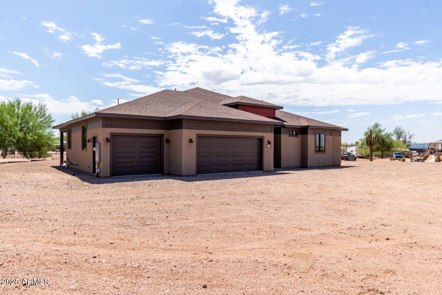 2009 S RAINDANCE Road