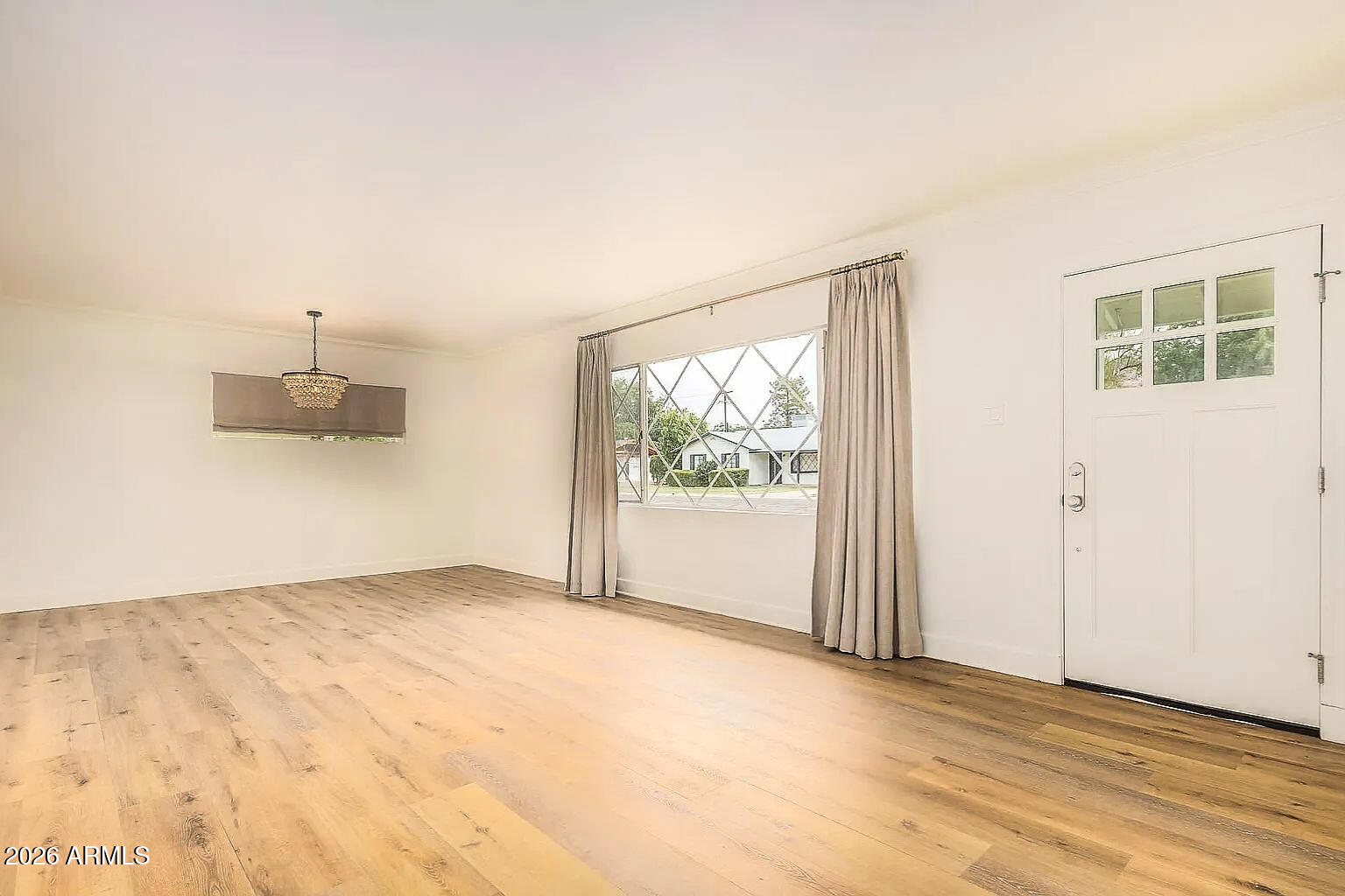 4577 E CALLE VENTURA --