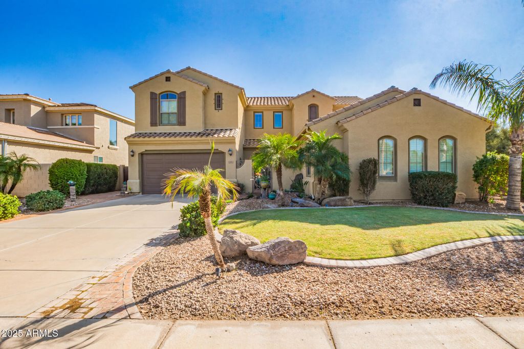 Photo of 1341 E Macaw Court, Gilbert, AZ 85297 (MLS # 6950481)