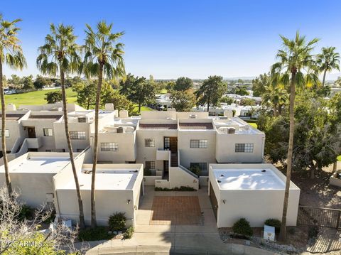 Photo of 3055 E Rose Lane, Phoenix, AZ 85016 (MLS # 6957648)