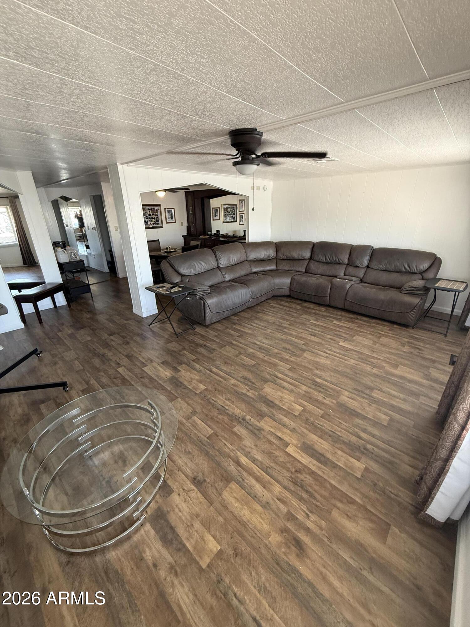 9501 E Broadway Road 95
