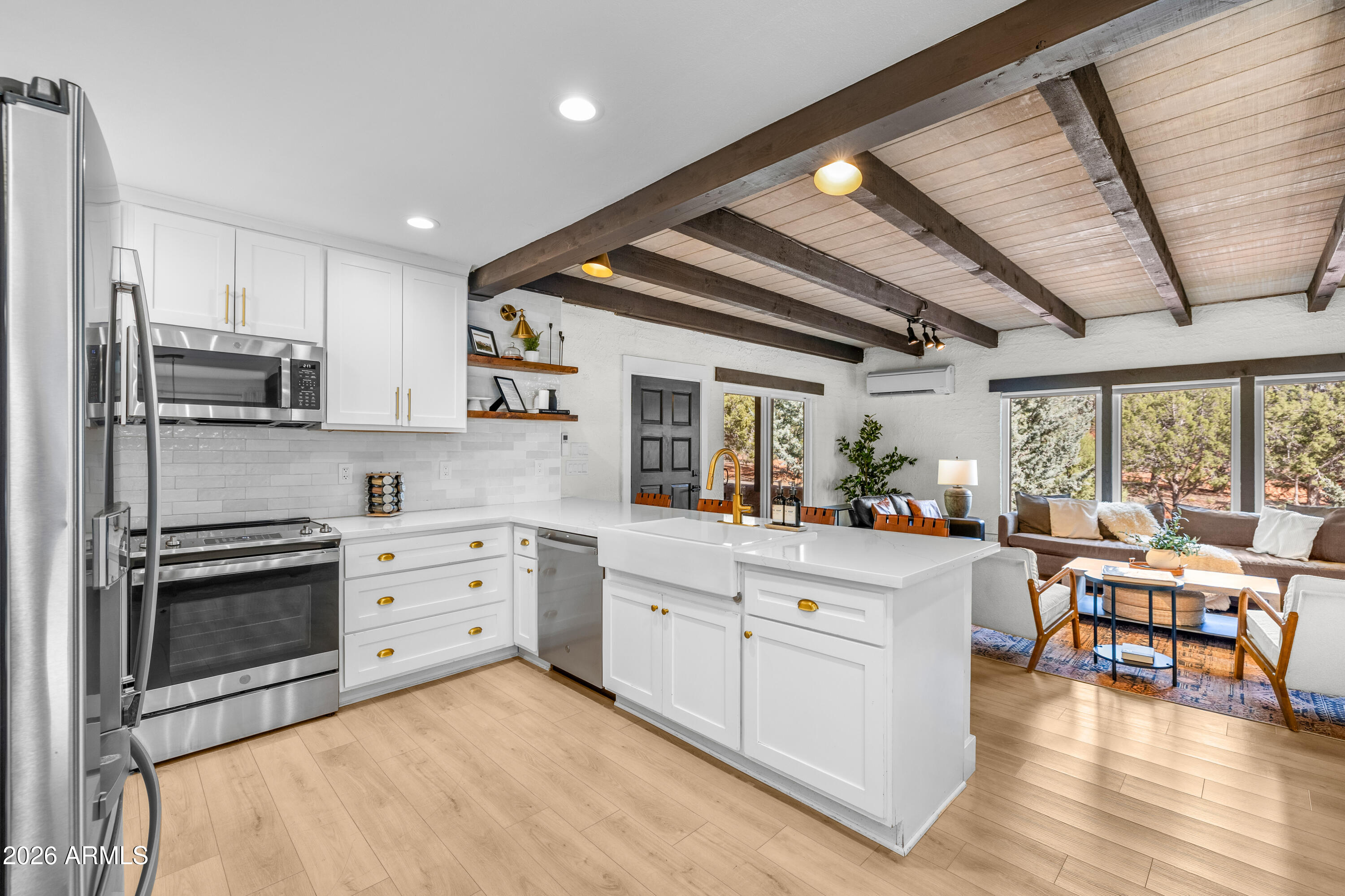 265 EL CAMINO GRANDE --