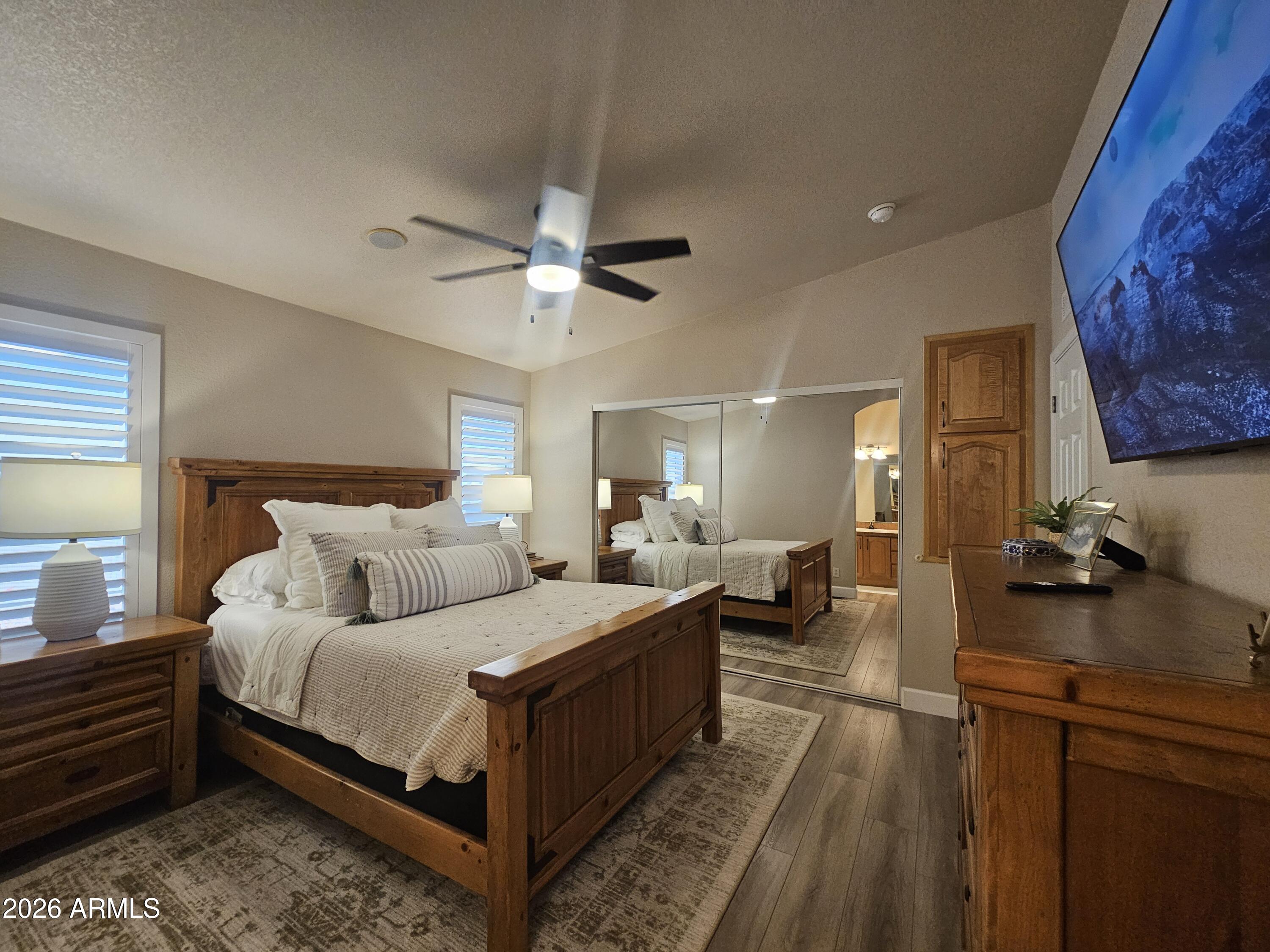 650 N Hawes Road -- 4414