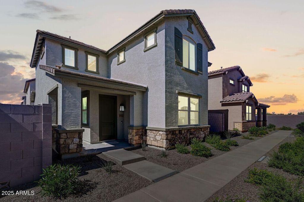 Photo of 9964 W Piccadilly Road, Avondale, AZ 85392 (MLS # 6859720)