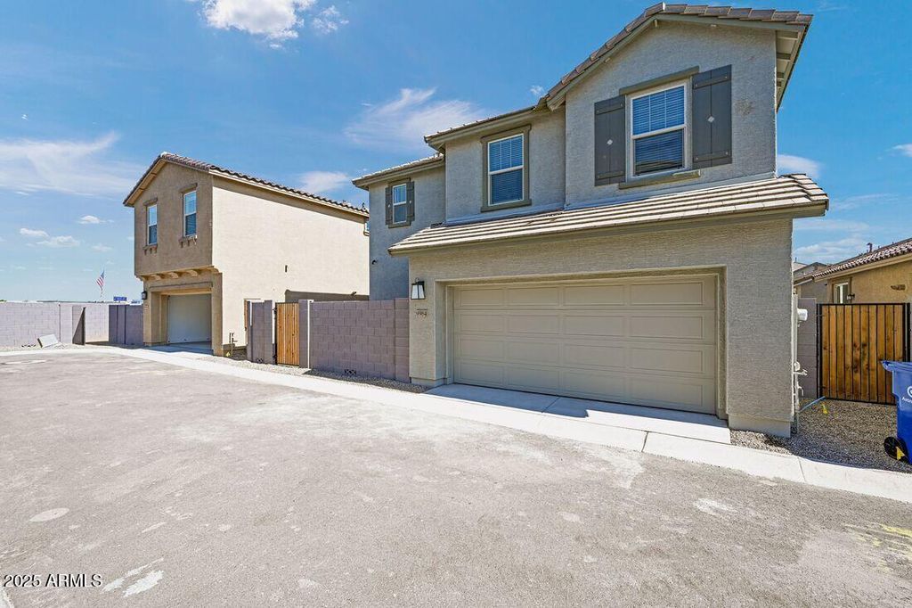 Photo of 9964 W Piccadilly Road, Avondale, AZ 85392 (MLS # 6859720)