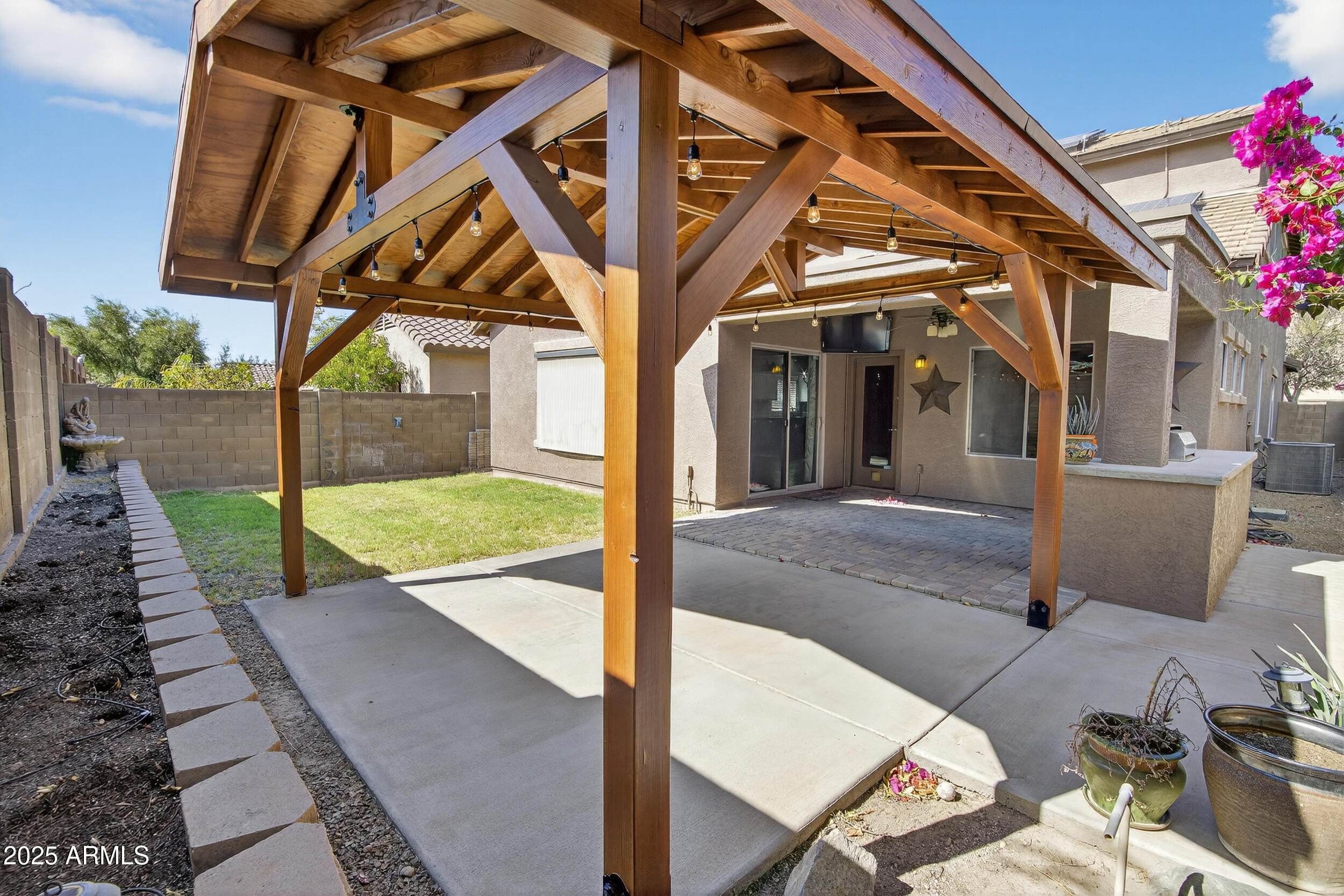 7500 W MILLERTON Way