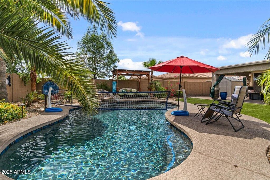 Photo of 10033 W Jessie Lane, Peoria, AZ 85383 (MLS # 6918050)