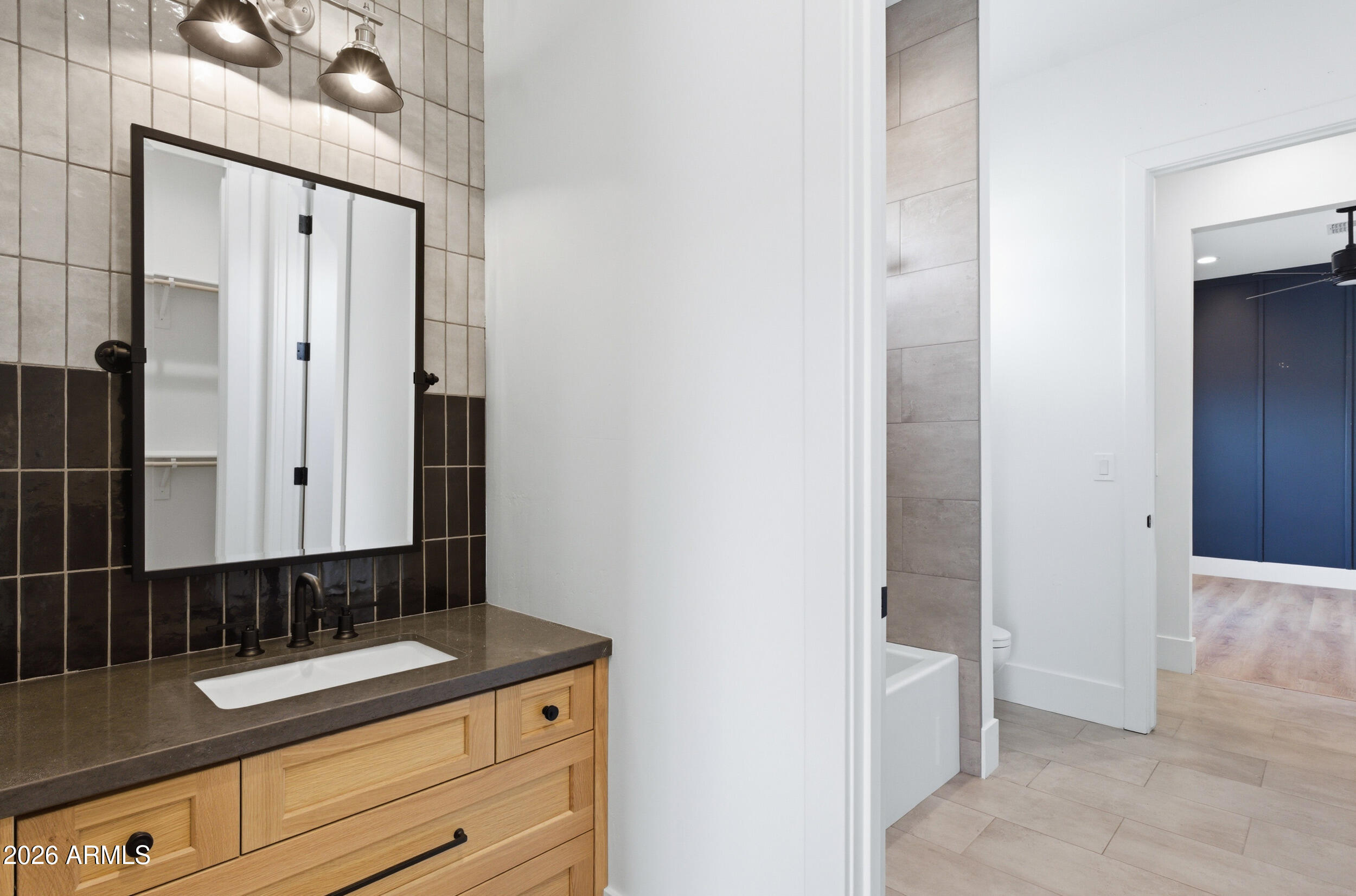 RUSSELL RANCH PHASE 3 REPLAT - Residential