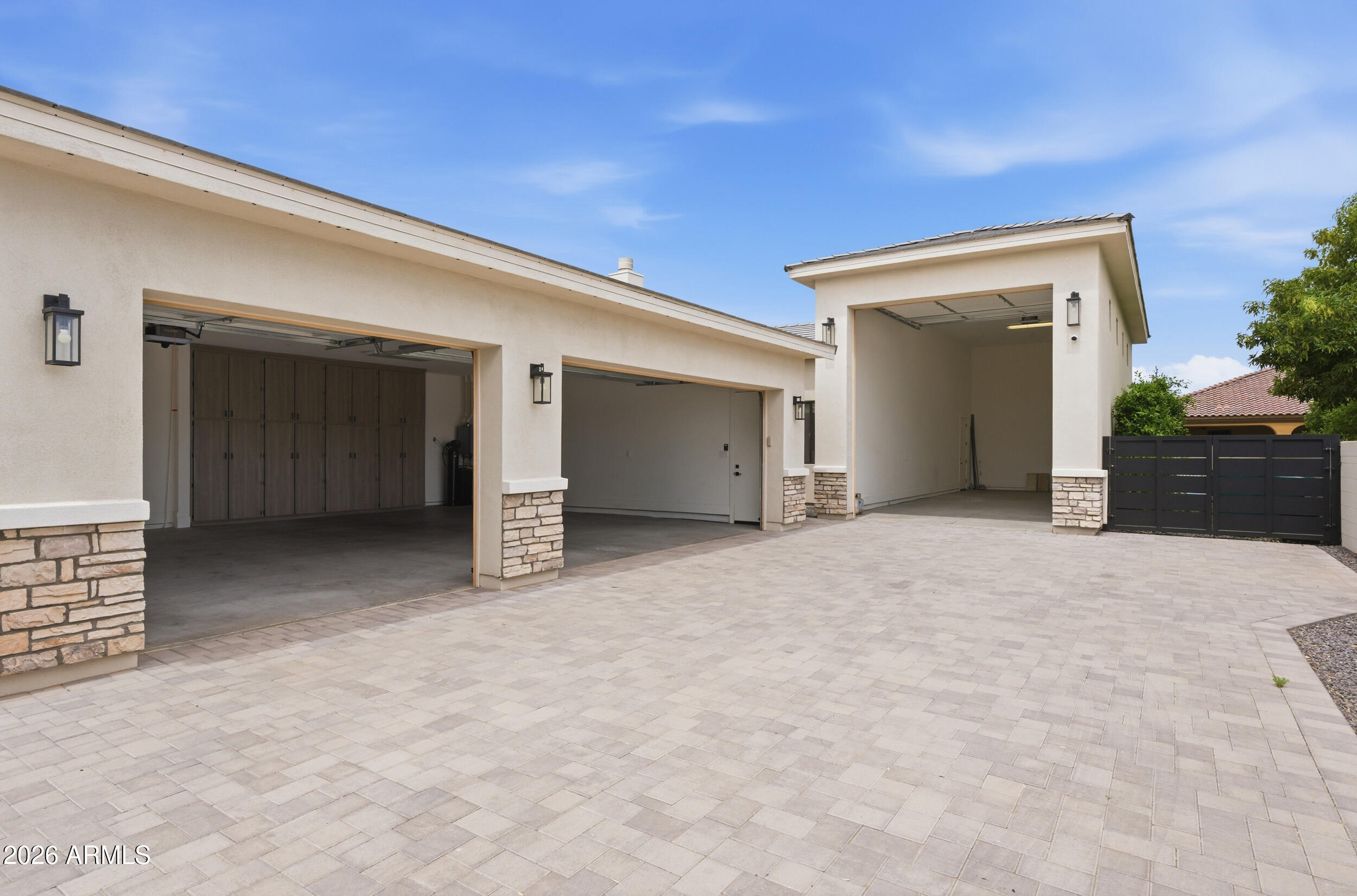 RUSSELL RANCH PHASE 3 REPLAT - Residential
