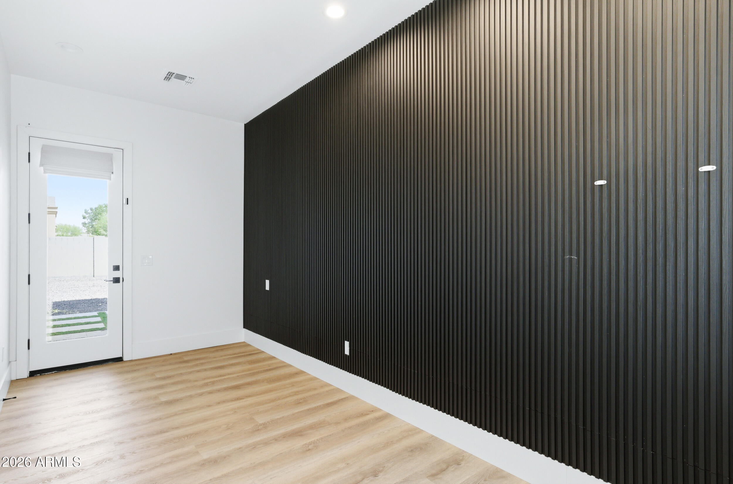RUSSELL RANCH PHASE 3 REPLAT - Residential