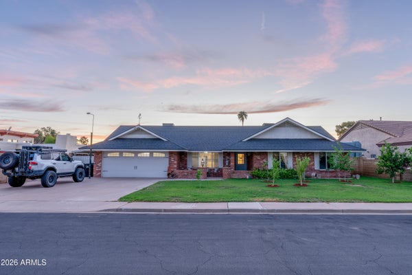 1654 N BARKLEY, MESA, AZ 85203 - Image 47fca149d71fc7b81f7ffd7516af4585/1638890911