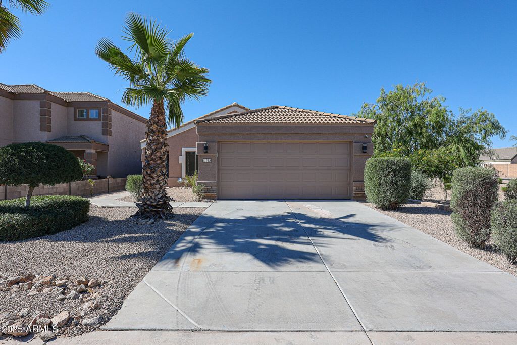Photo of 11765 W Maui Lane, El Mirage, AZ 85335 (MLS # 6921270)