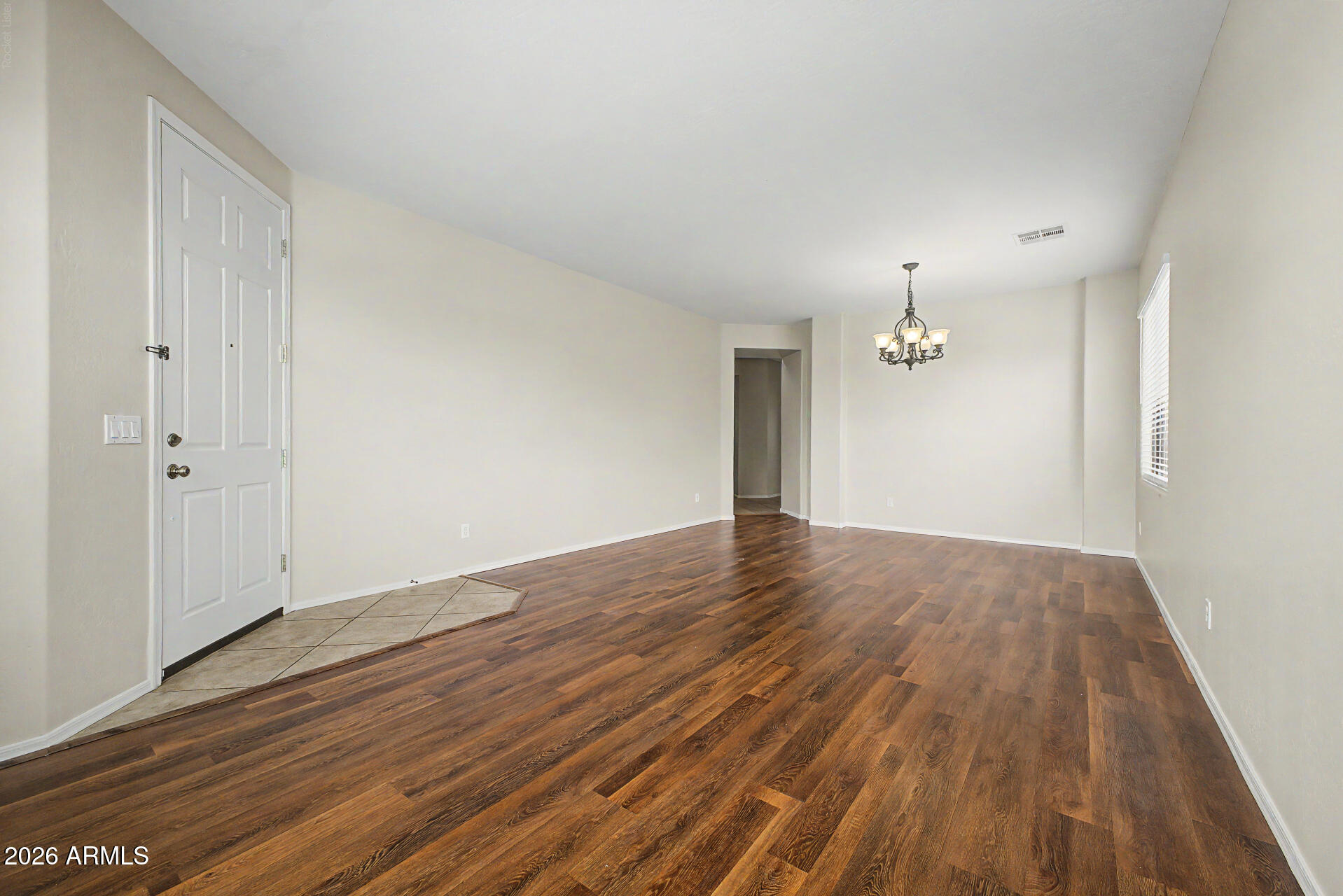 2594 E SAN ISIDO Trail