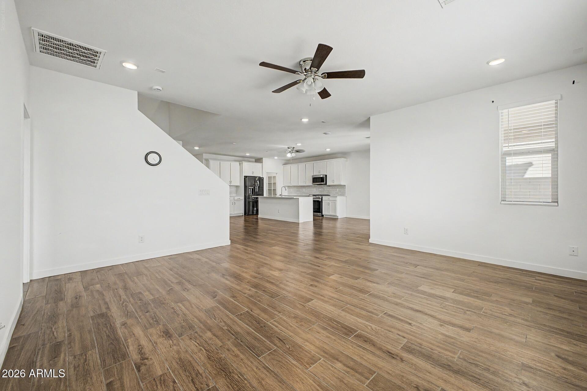 17439 W FULTON Street