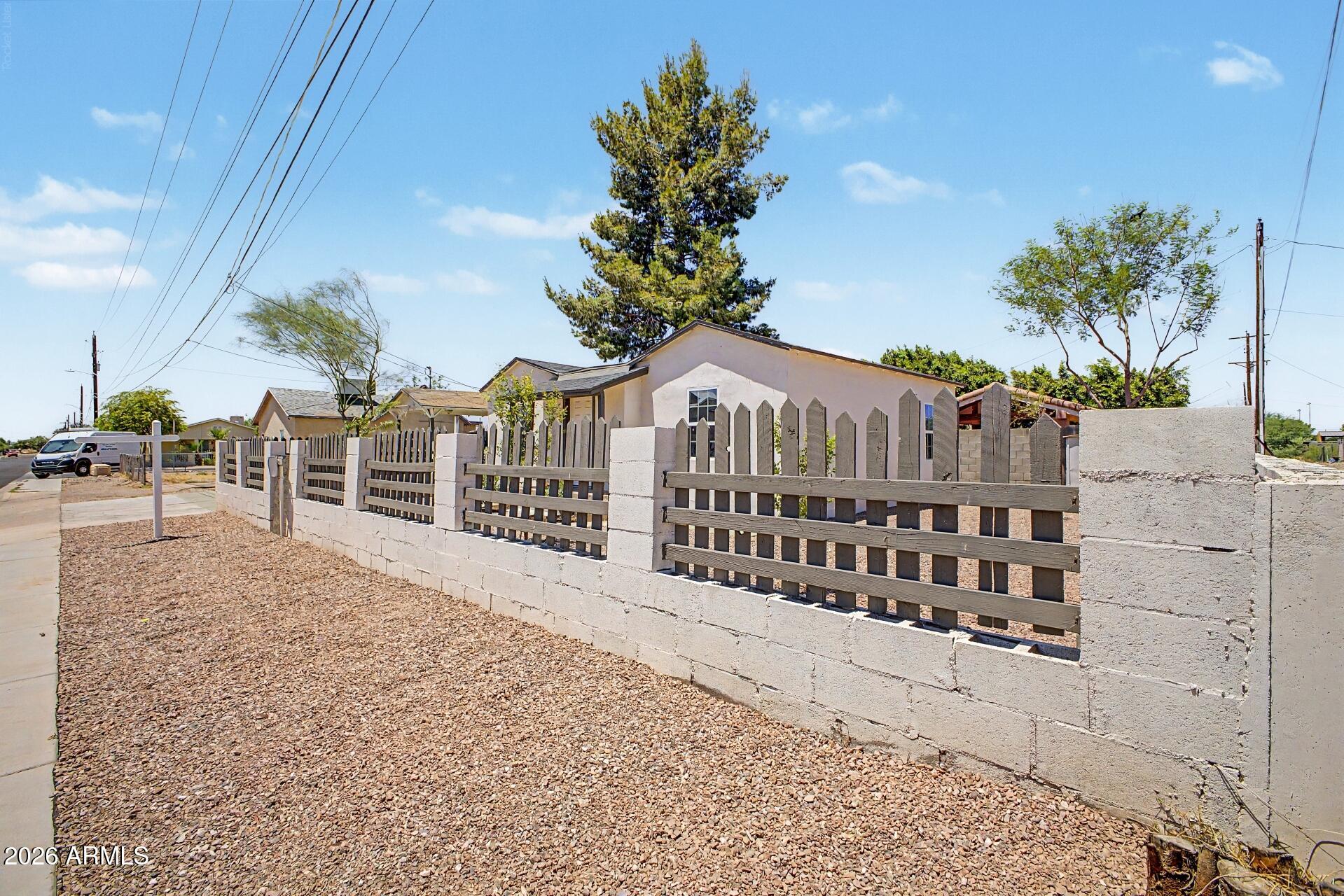 1010 E CHIPMAN Road