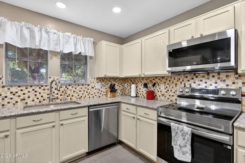 3048 E MICHELLE Way Gilbert AZ 85234