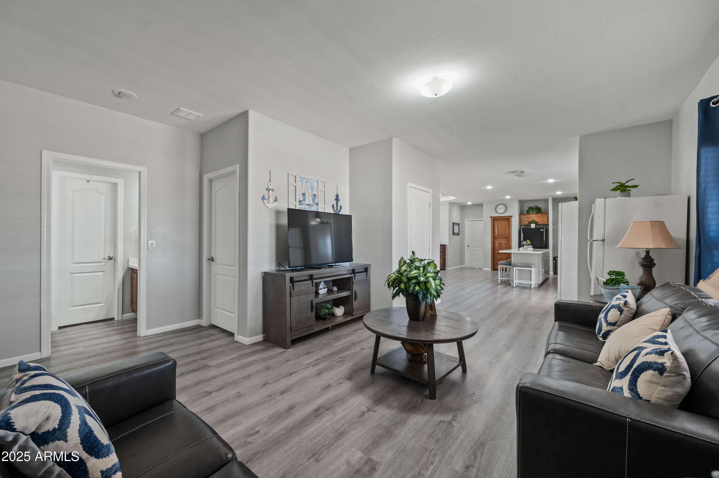 10524 S 205TH Avenue