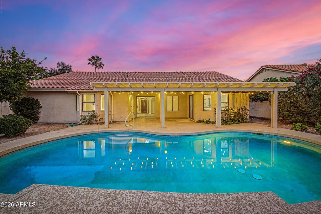 Photo of 1340 N Diane Circle, Mesa, AZ 85203 (MLS # 7022354)
