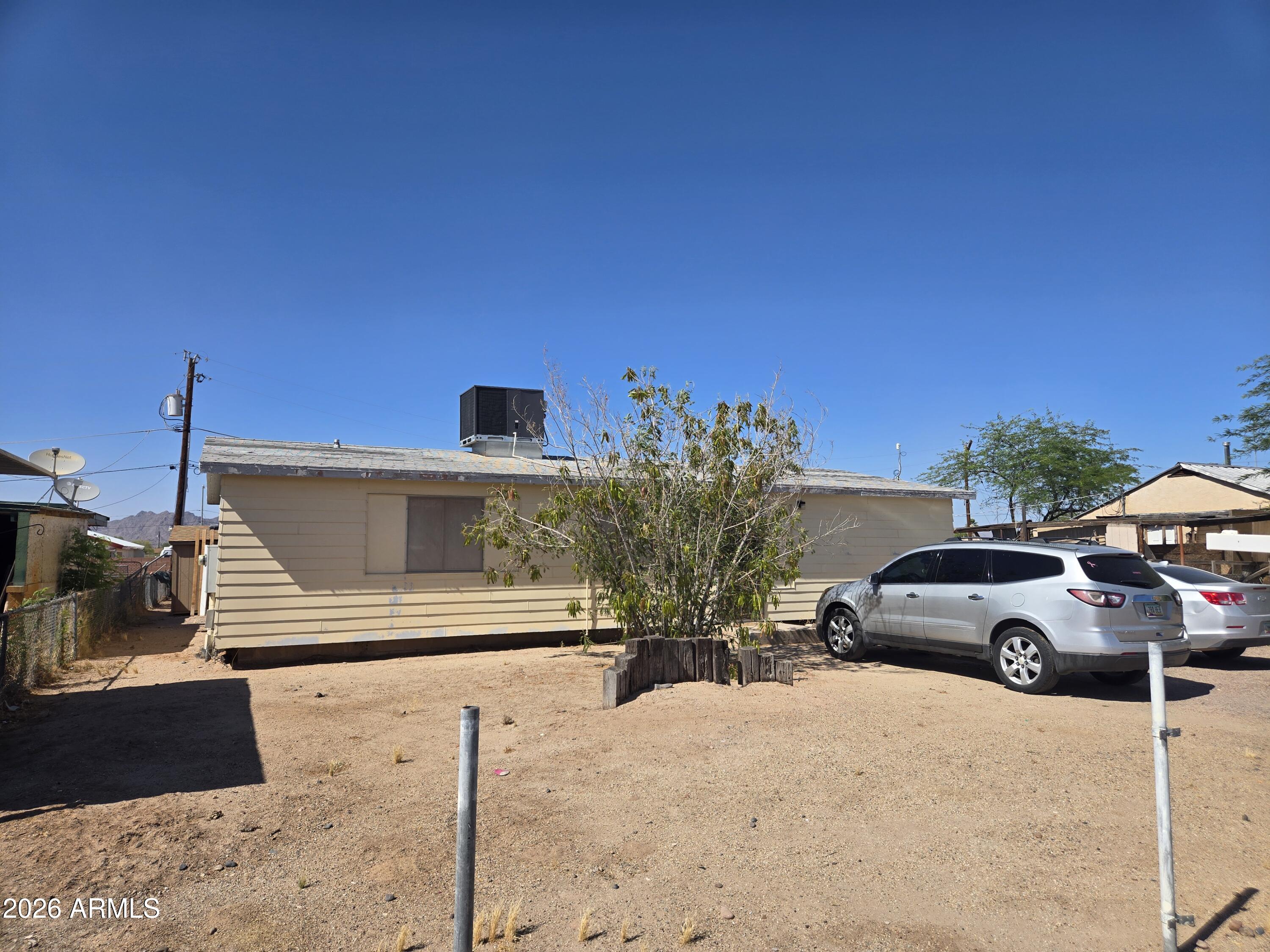 208 W RICHARDS Street