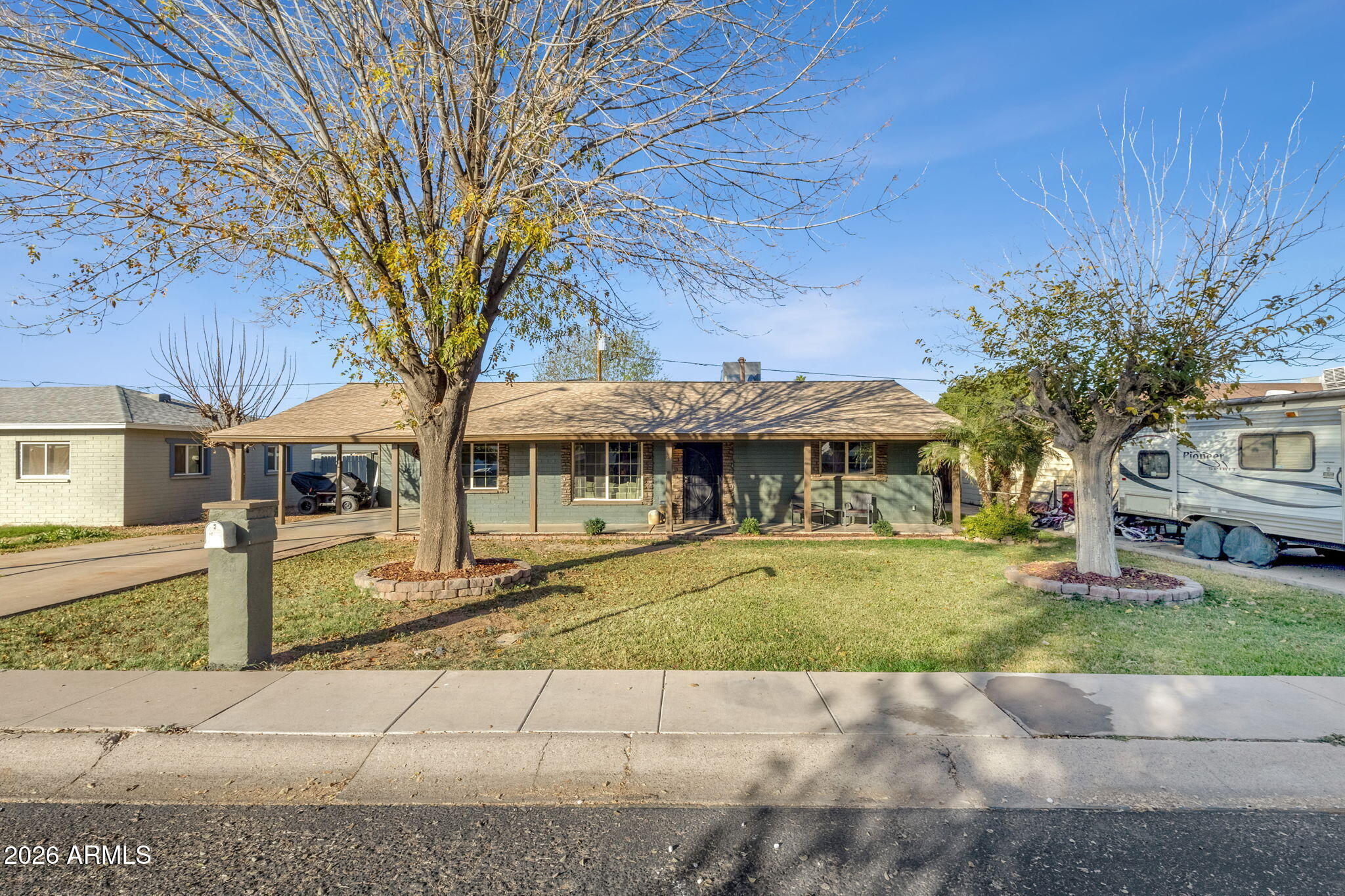 20 S CATALINA Street