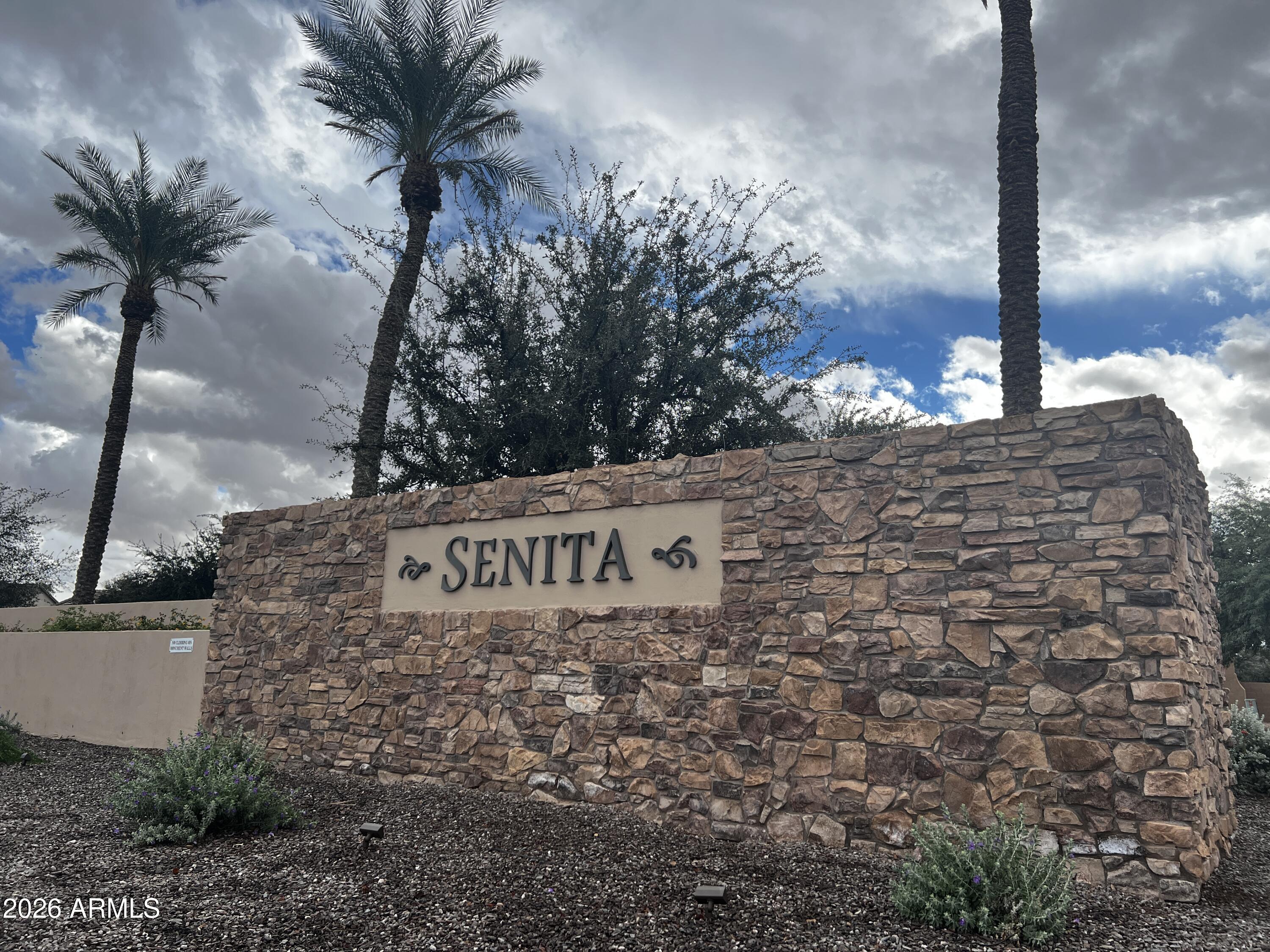 43669 W WILD HORSE Trail