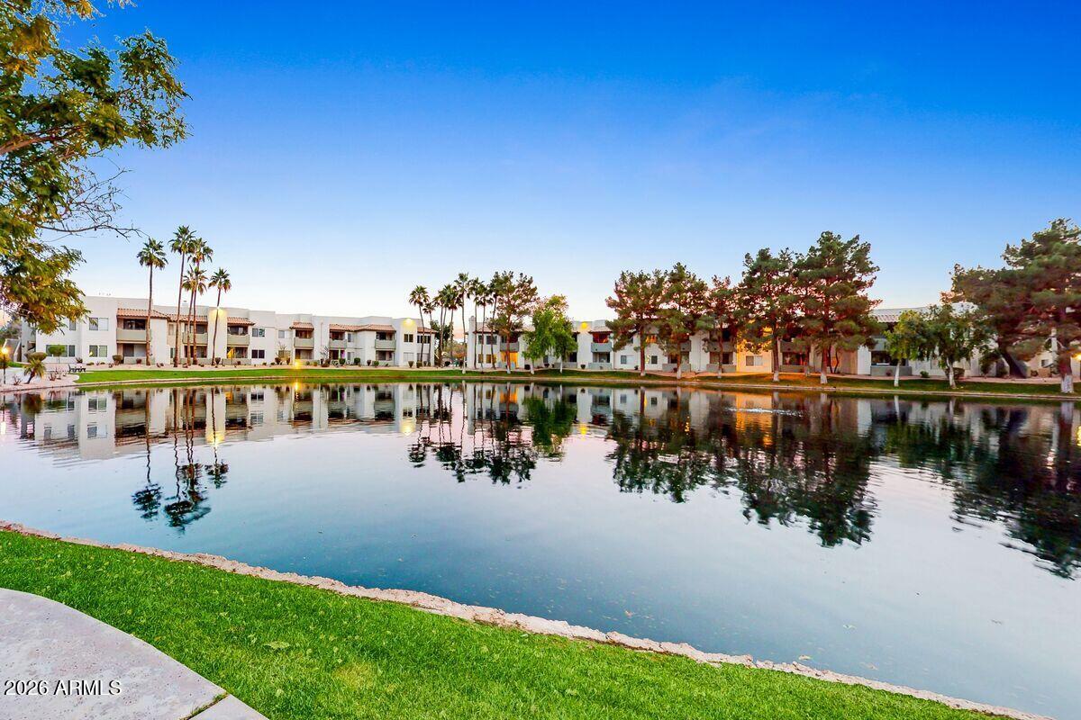 1825 W RAY Road 1144