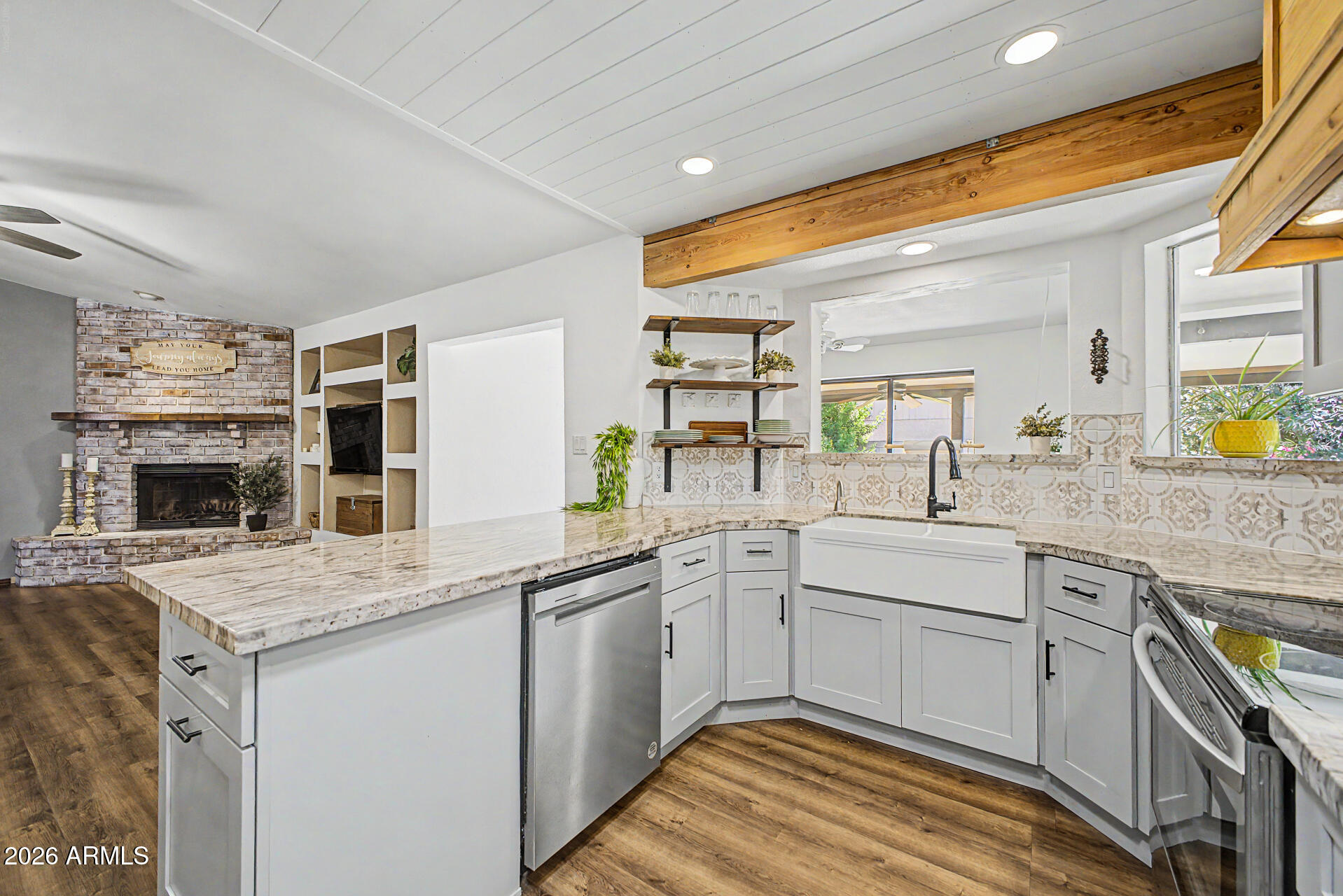 LEMON TREE TERRACE UNIT 2 - Residential