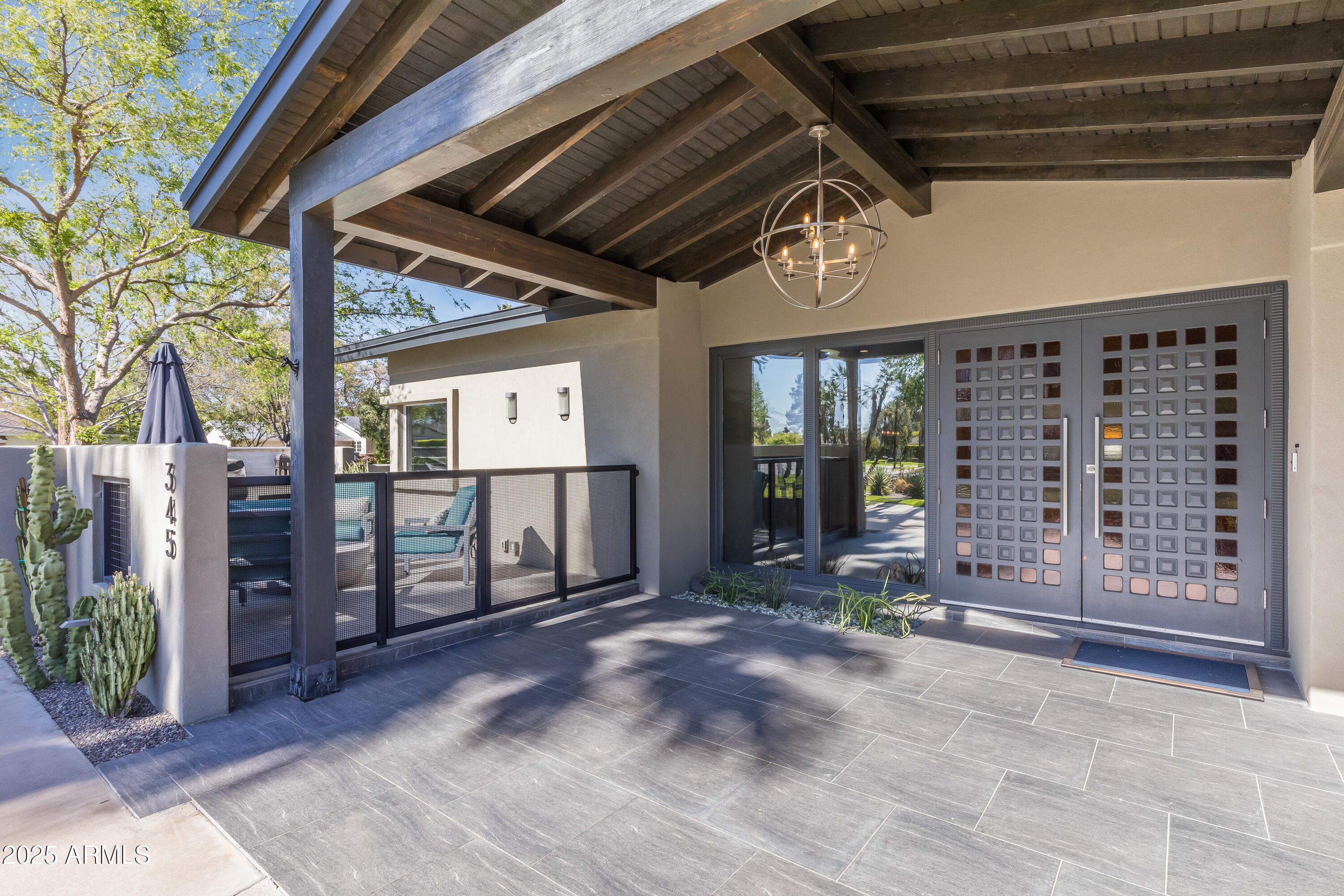 345 W GARDENIA Drive